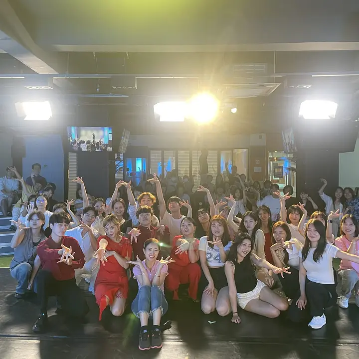 대전에서 현역댄서에게 제대로! 배우는 K-POP.릴스.스트릿댄스 클래스 포스터